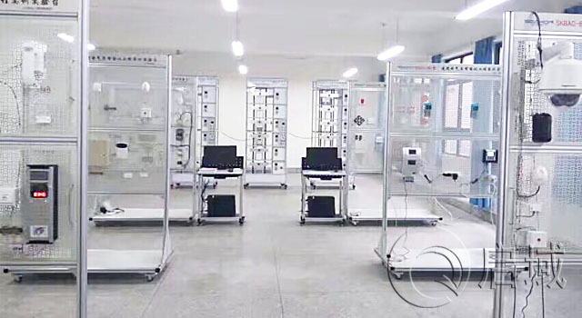 铝型材产品试验台 铝型材产品试验台